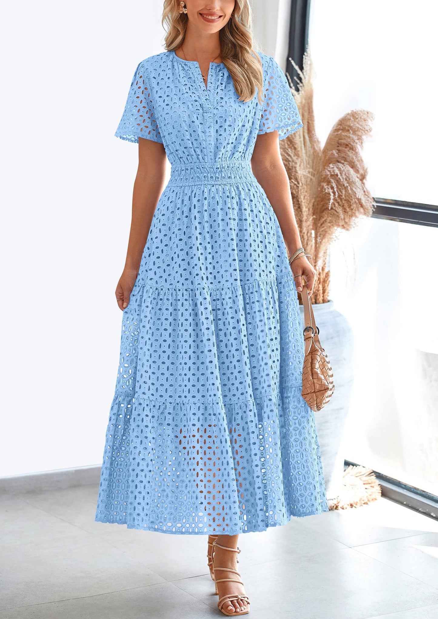 Lina™ | Broderie Elegantie Zomerjurk