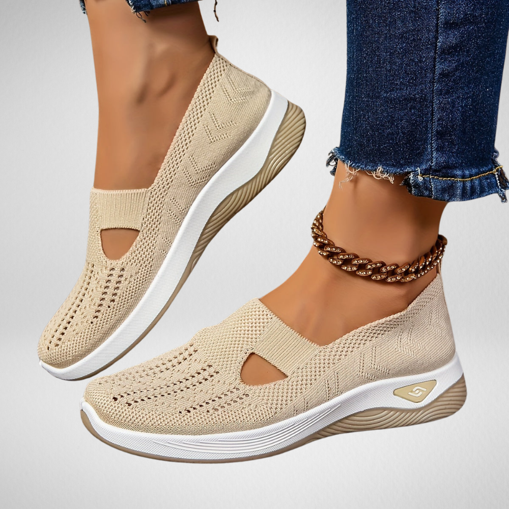 Fleurenlisa" RelaxFit Sneakers