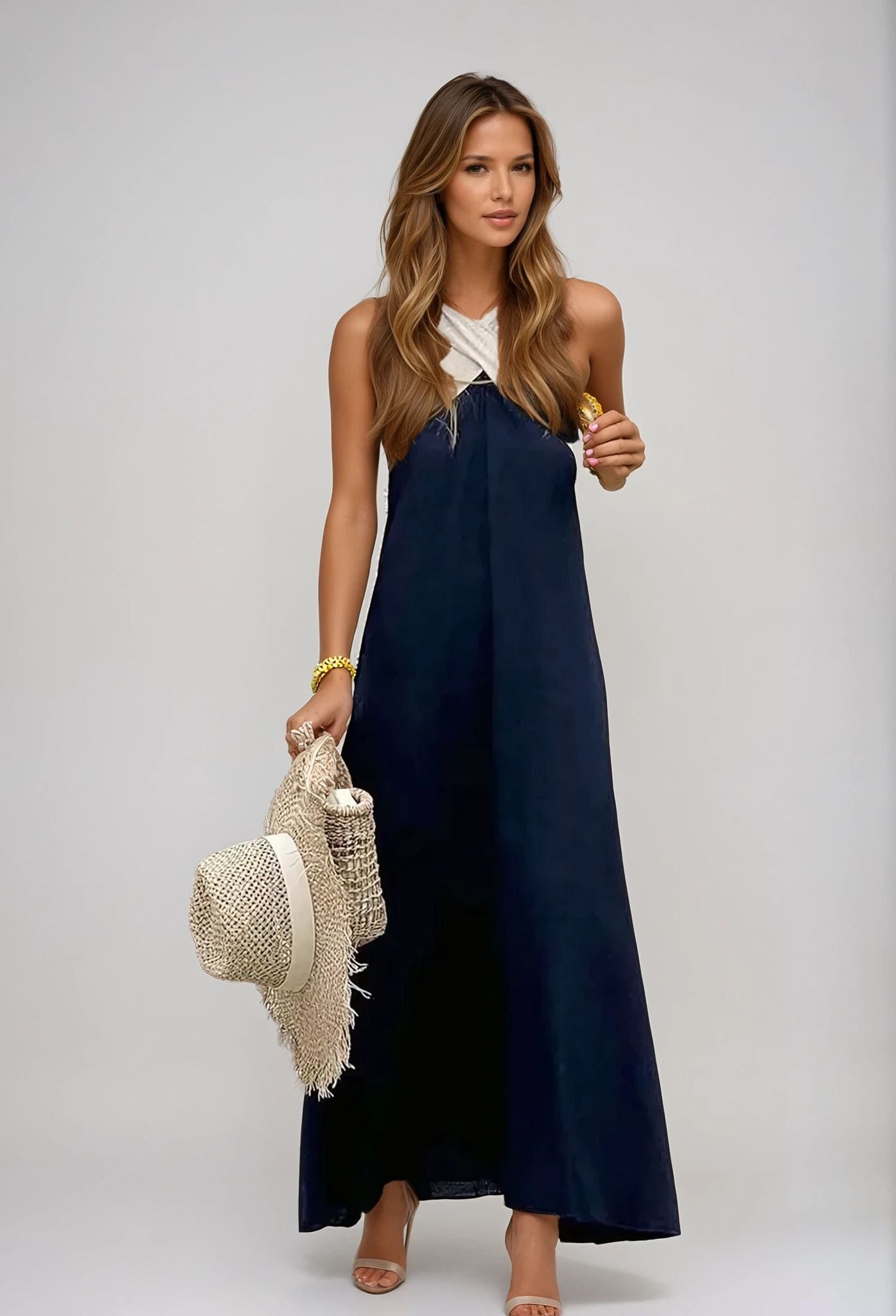Nyra – Halter Maxi-jurk